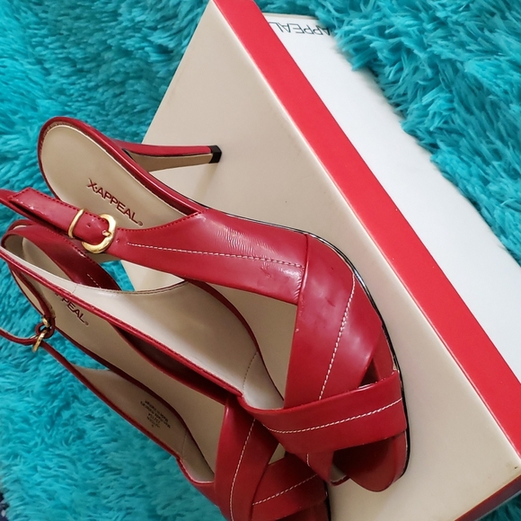 NEW X-Appeal red sling-back heels 👠 - Picture 2 of 7